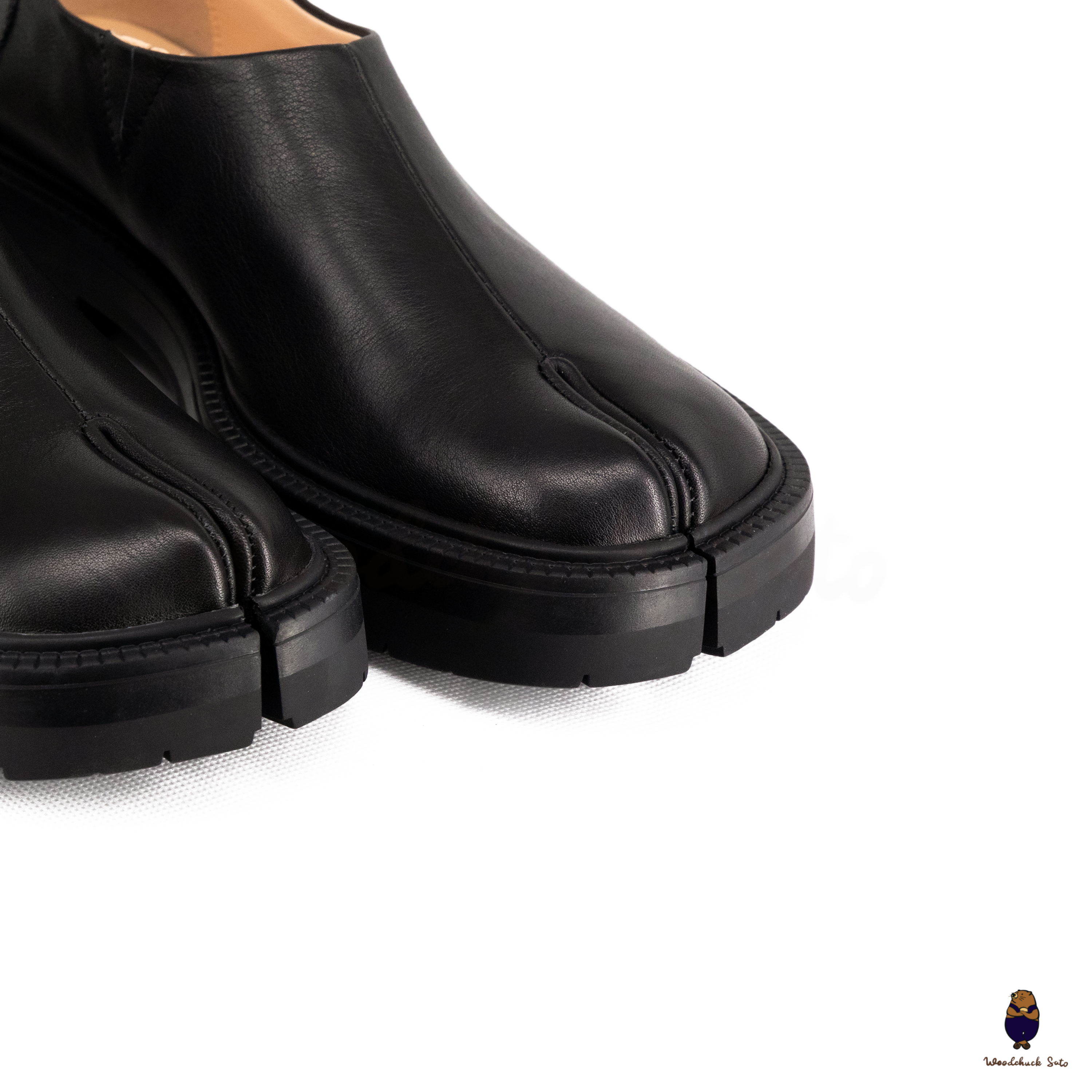 WoodchuckSato Black Leather Tabi Slip-On Lug Sole Loafers