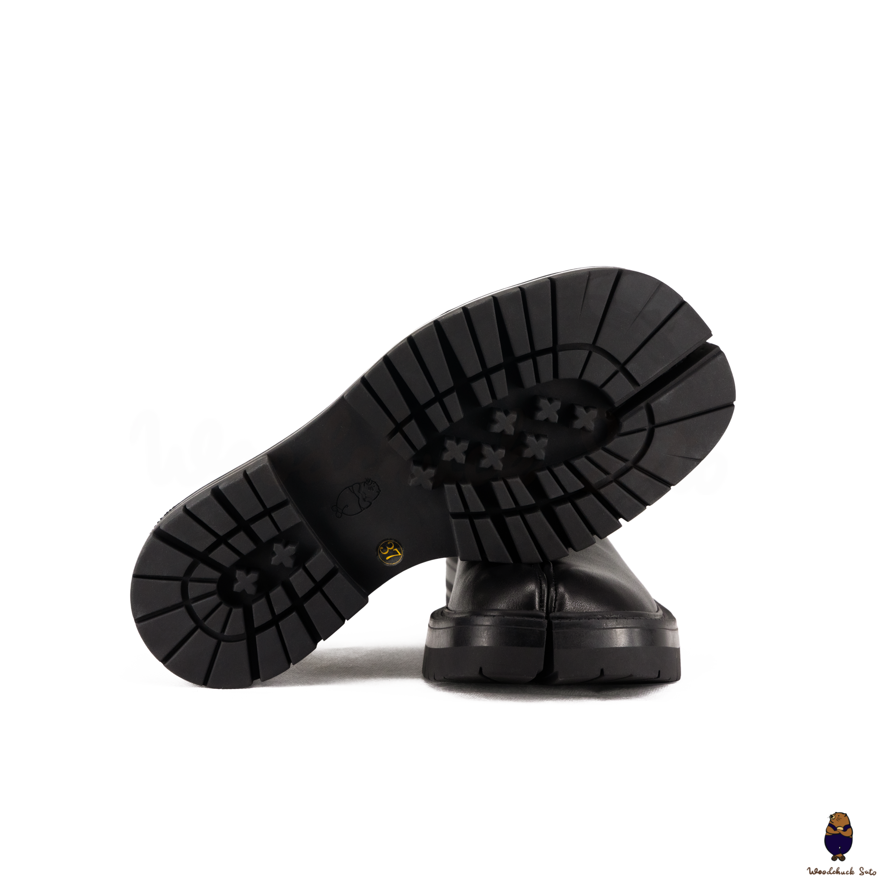 WoodchuckSato Black Leather Tabi Slip-On Lug Sole Loafers